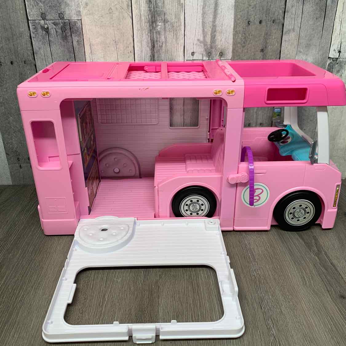 Barbie Pink Doll Playset