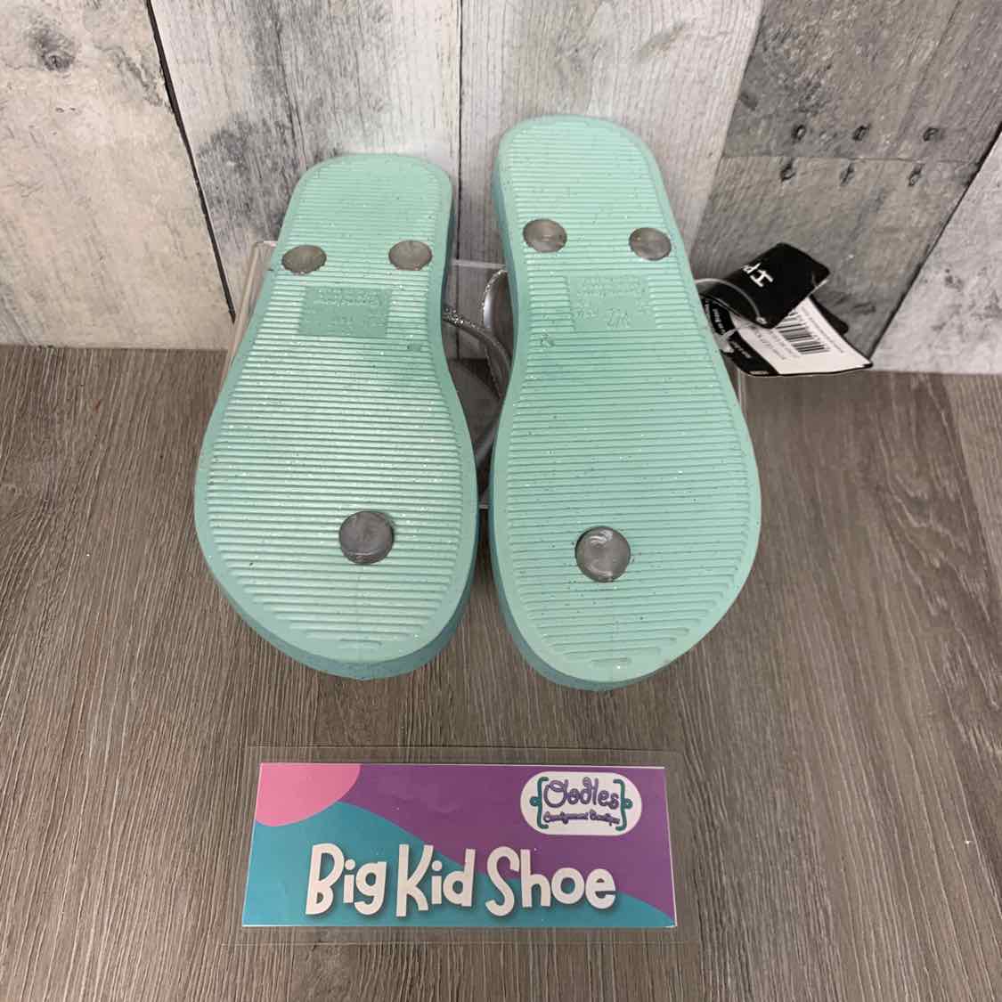 Size 2/3 Teal B Brand Flip Flops