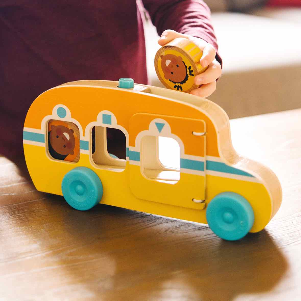Melissa & Doug Go Tots Roll & Ride Bus