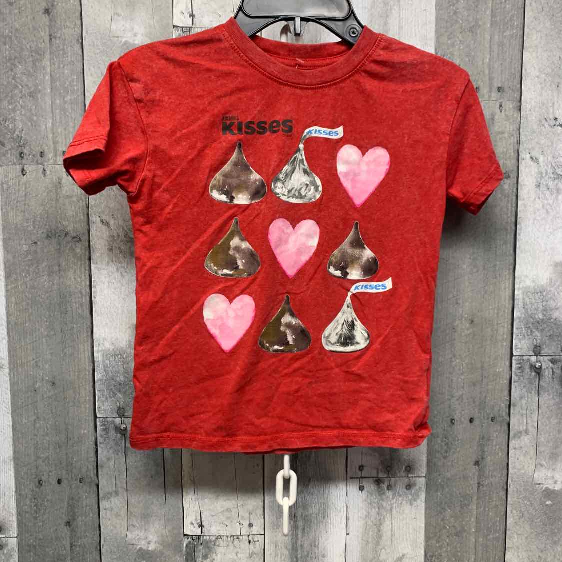 Size 5T Red Graphic Mid Brand T Shirt