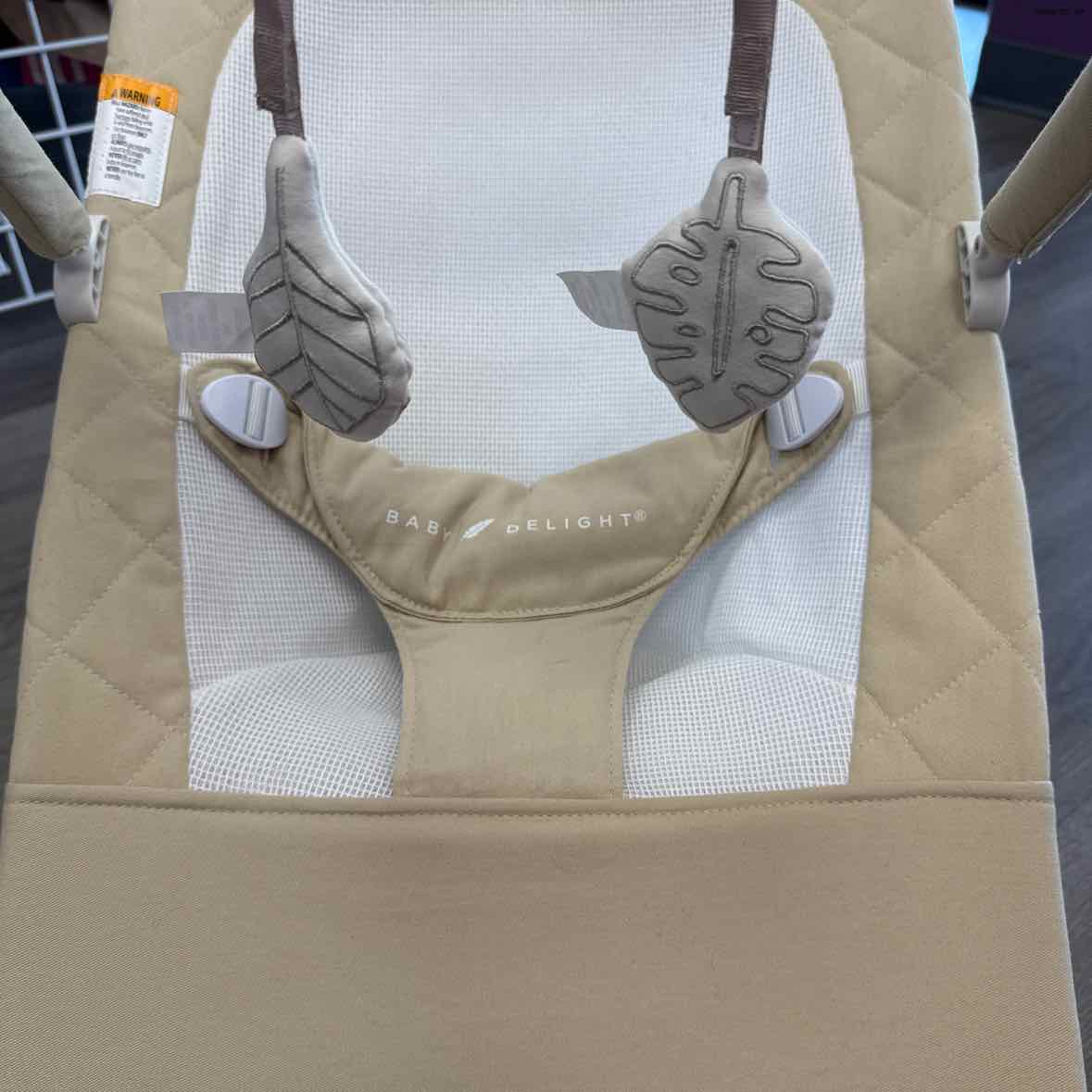 Baby Delight Tan/White Bouncer
