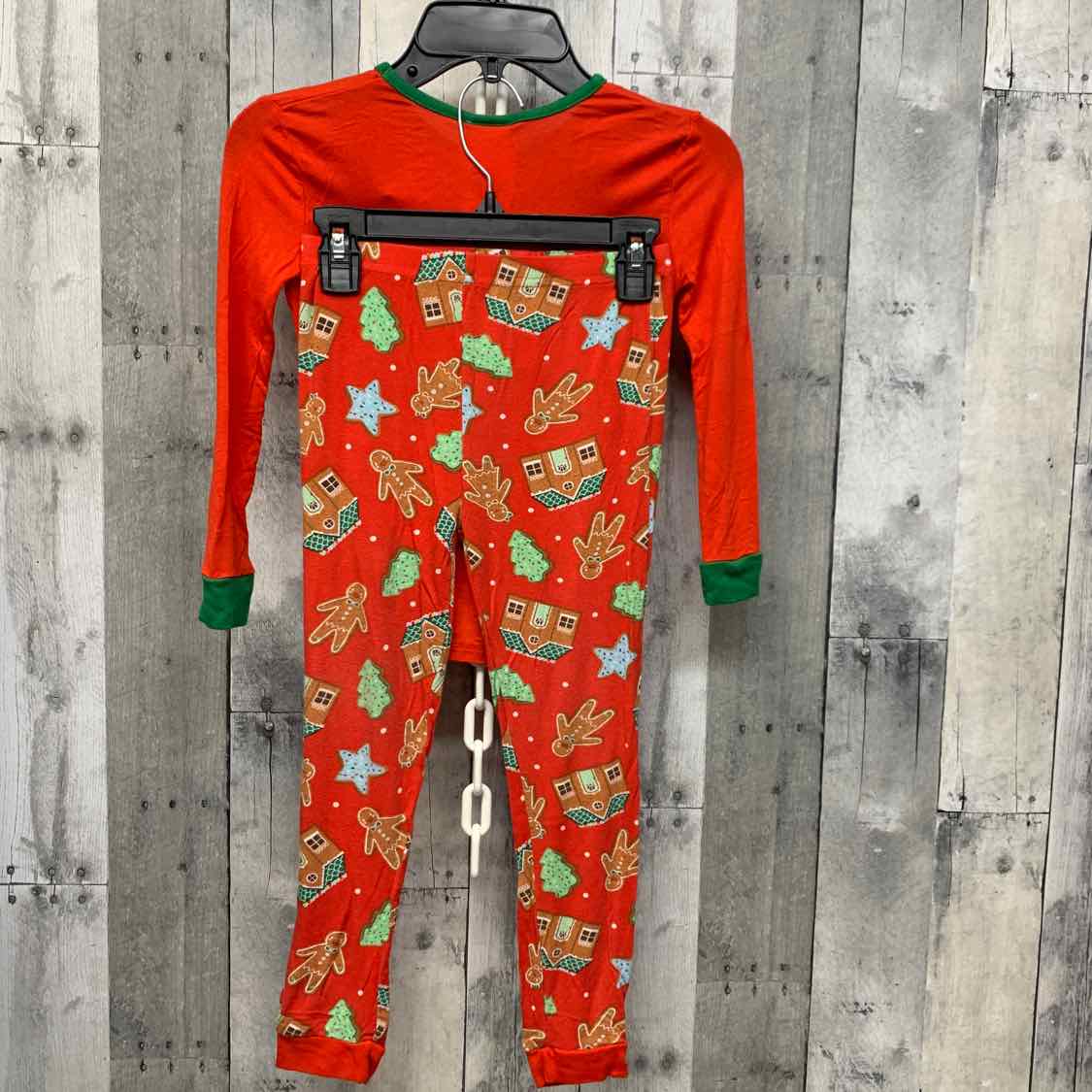 Size 6 Red/Green Holiday Brands 2pc PJs