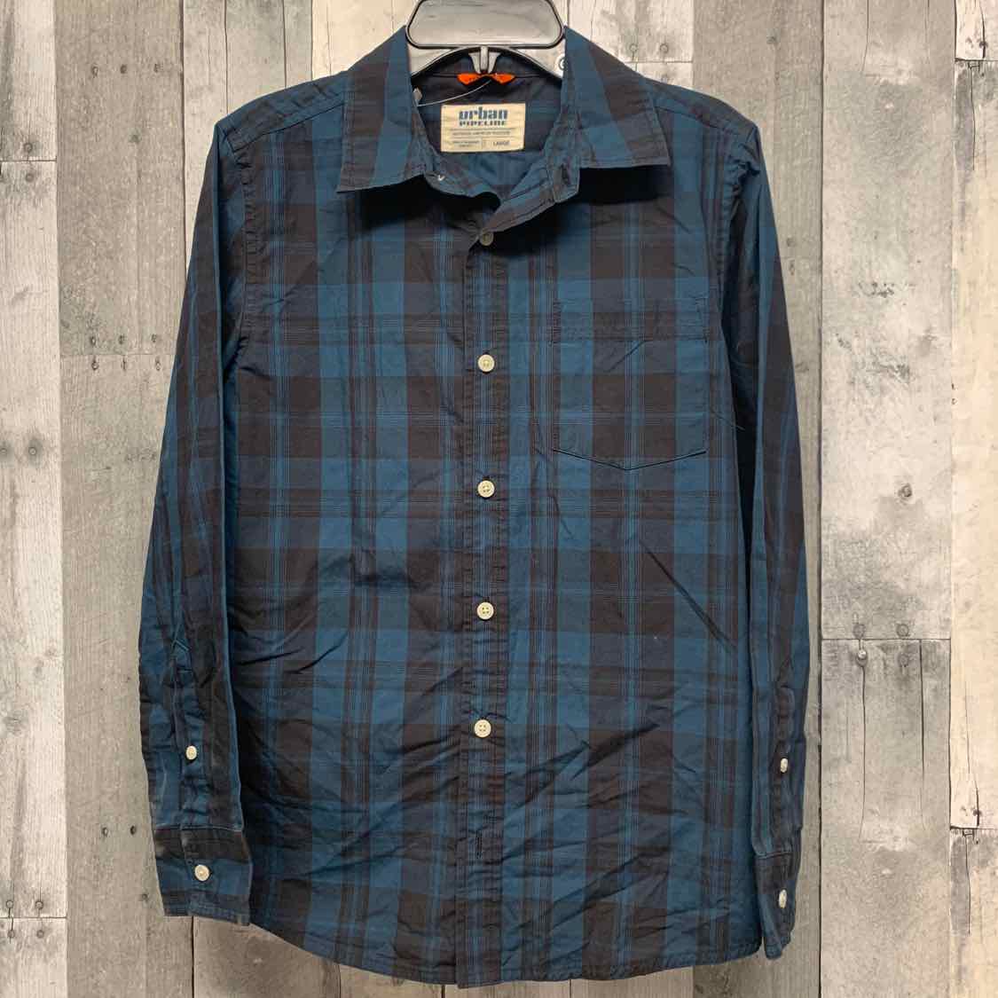Size Large Blue/Black Urban Pipeline LS Button Up