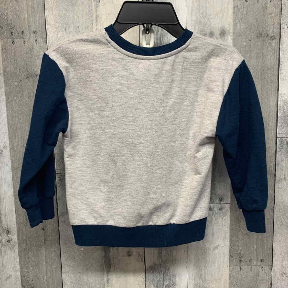 Size 4 Gray/Navy Marvel Long Sleeve Shirt