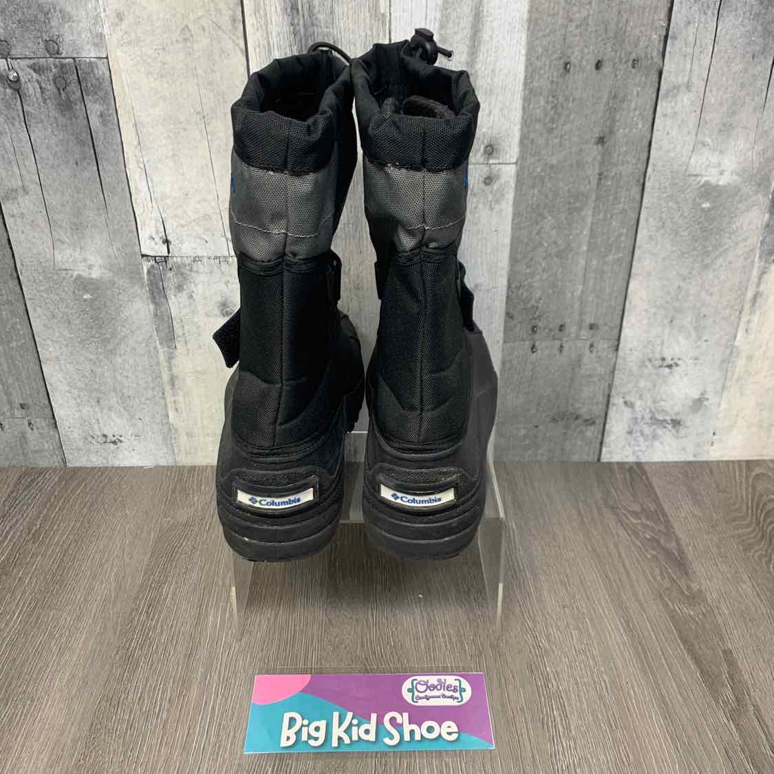Size 5 Black Columbia Sportswear Snow Boots