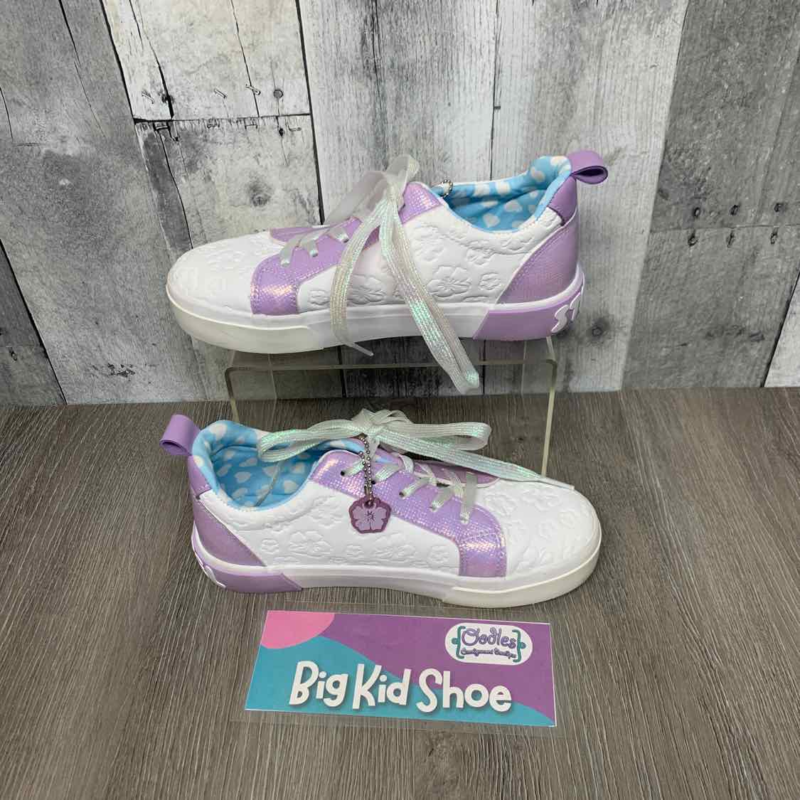 Size 3 White/Purple B Brand Sneakers