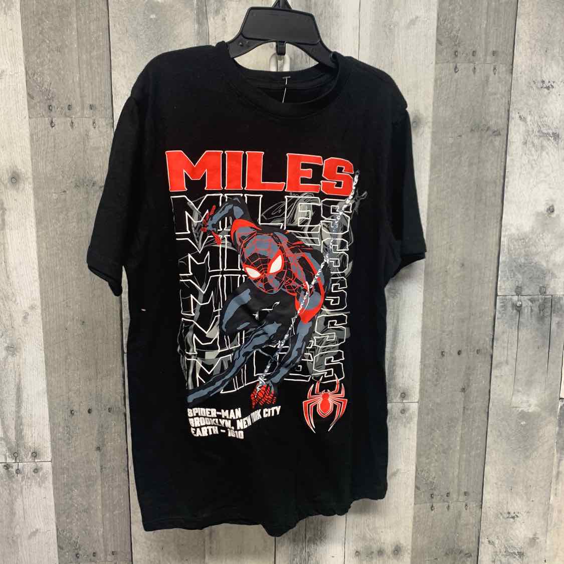 Size 10/12 Black Graphic Marvel T Shirt