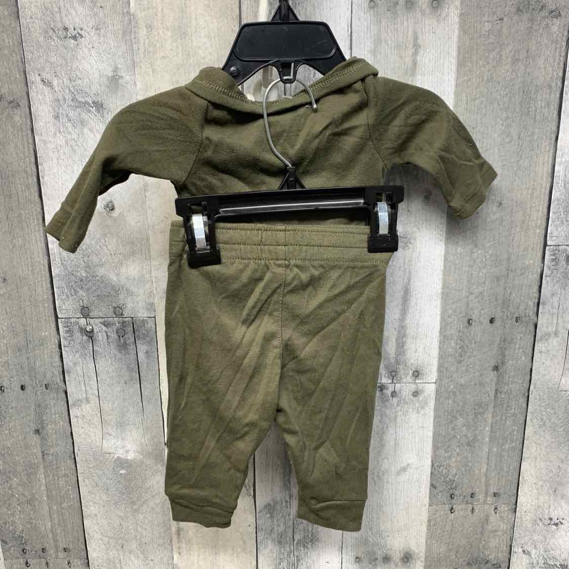 Size 3 Months Green Sport Brand Shirt/Pants