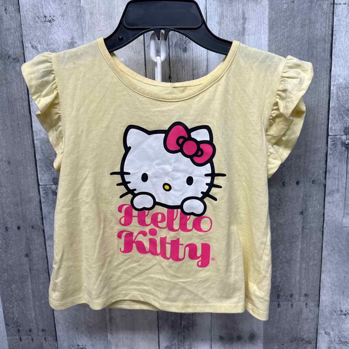 Size 8/10 Yellow Graphic Hello Kitty T Shirt