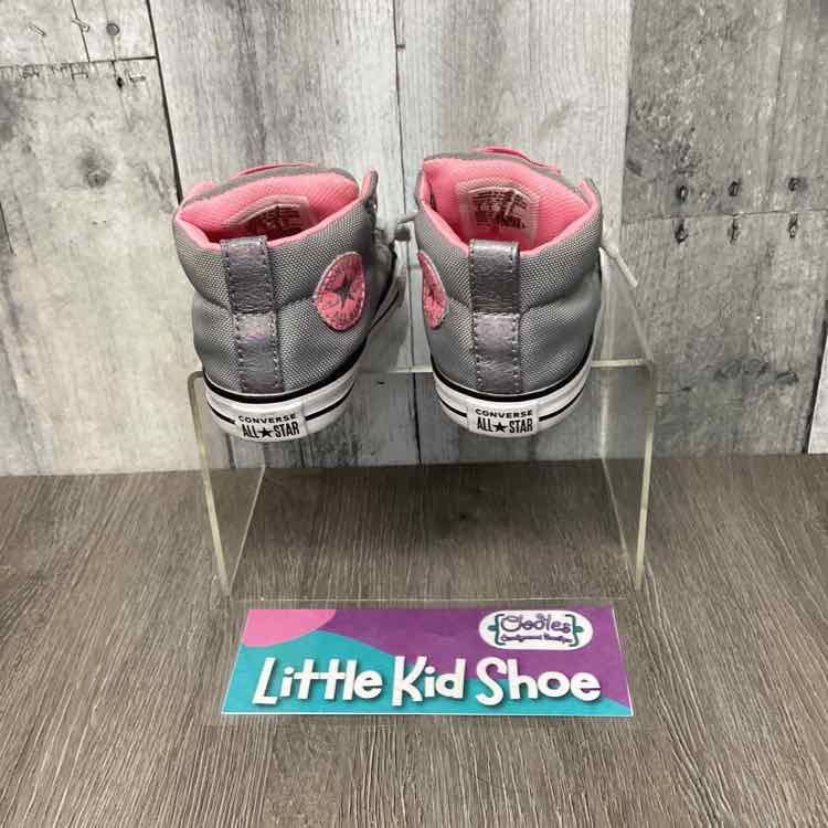 Size 6 Gray Converse Sneakers