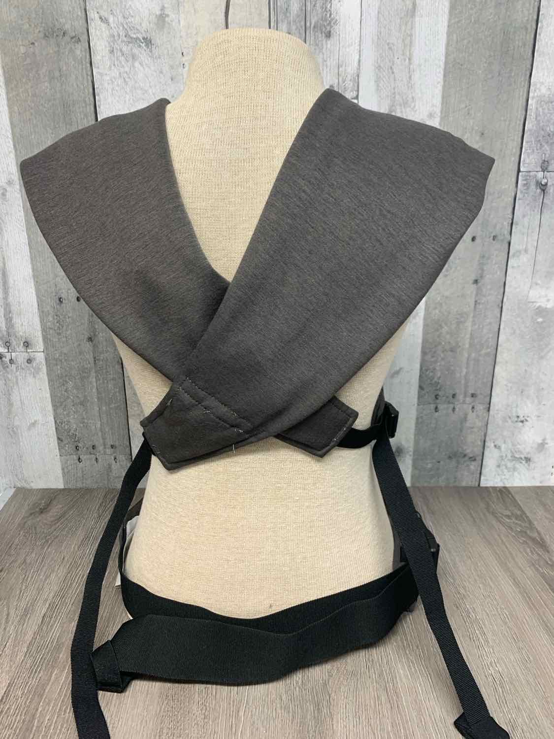 Ergo Gray Infant Carrier - OodlesCB