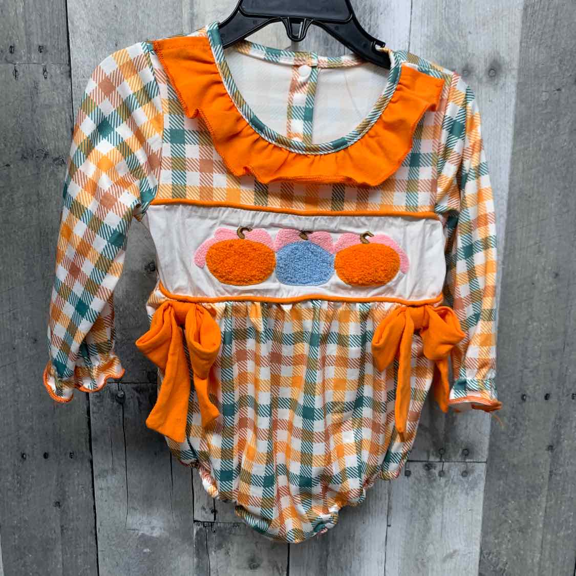 Size 6-12 Months White/Orange B Brand Romper