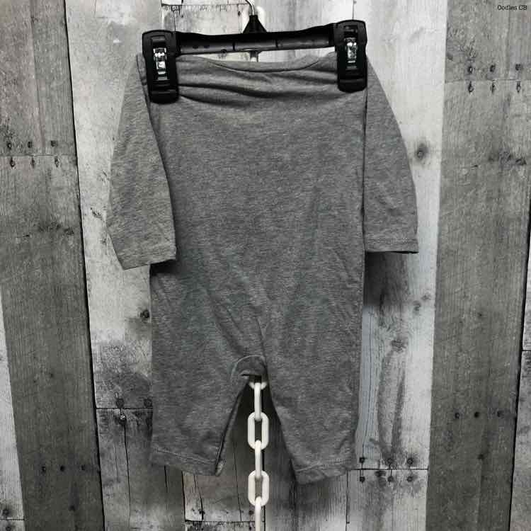 Size 3 Months Gray/Black Sport Brand Romper