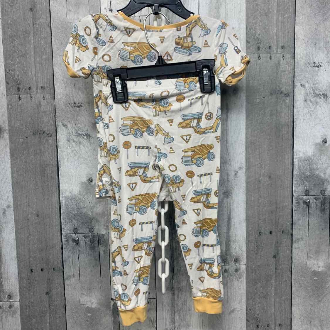 Size 2T White/Yellow Bamboo 2pc PJs
