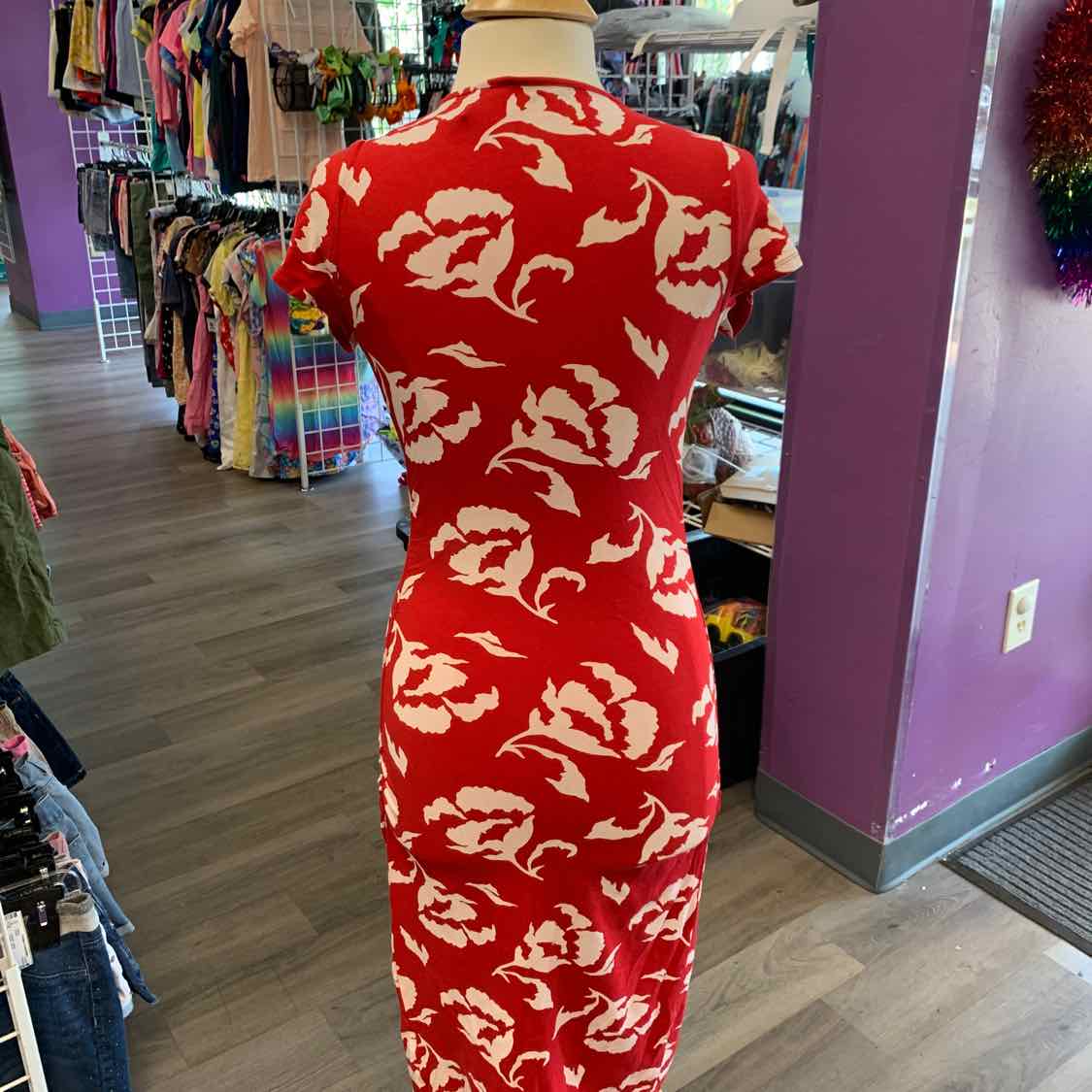 Size M Red Print Isabel Maternity Dress - Short Sleeve
