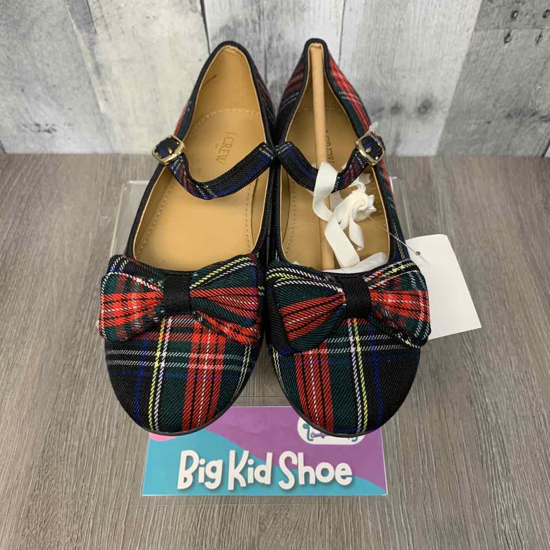 Size 4 Green/Red Name Brand Dress Shoes