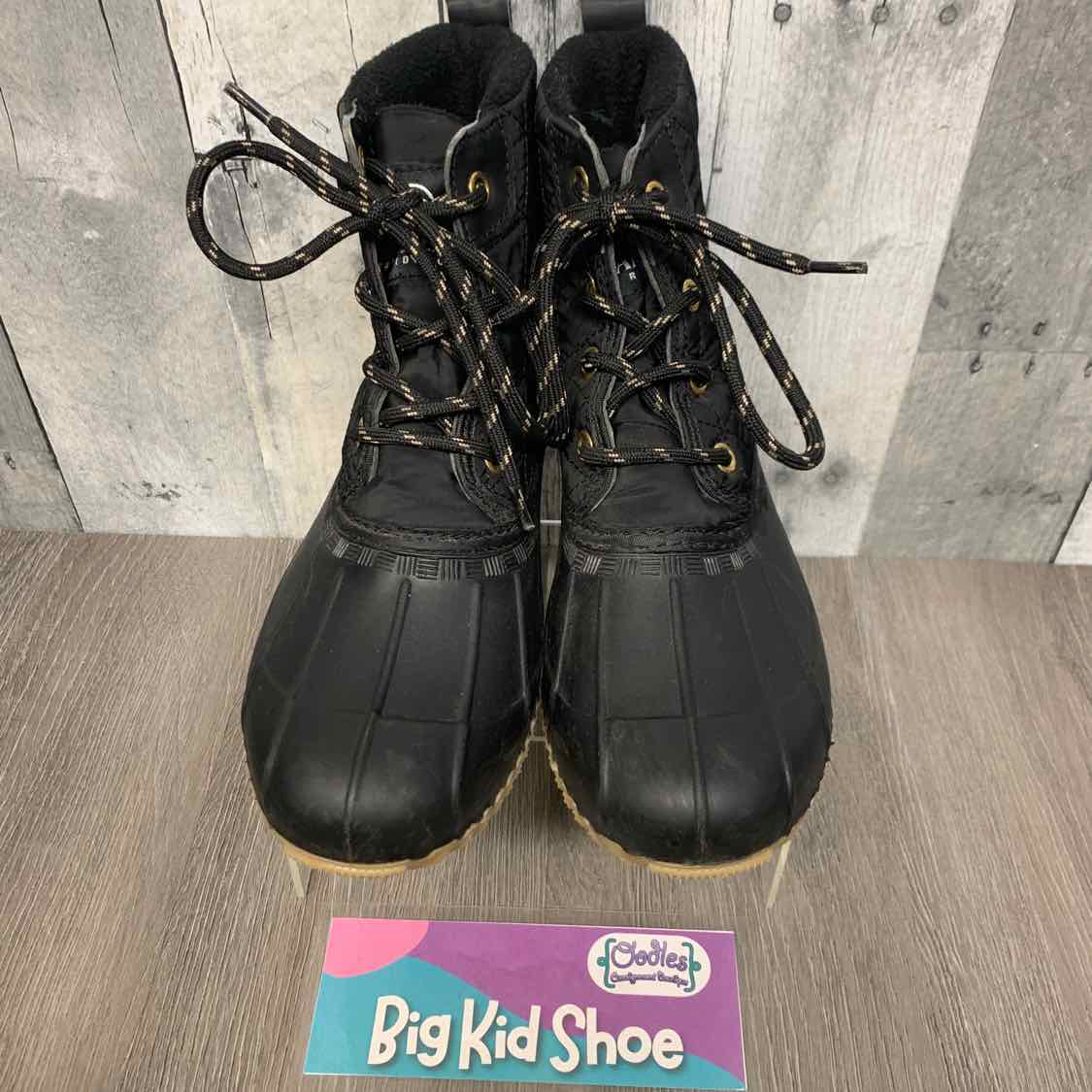 Size 7 Black Magellan Outdoors Boots