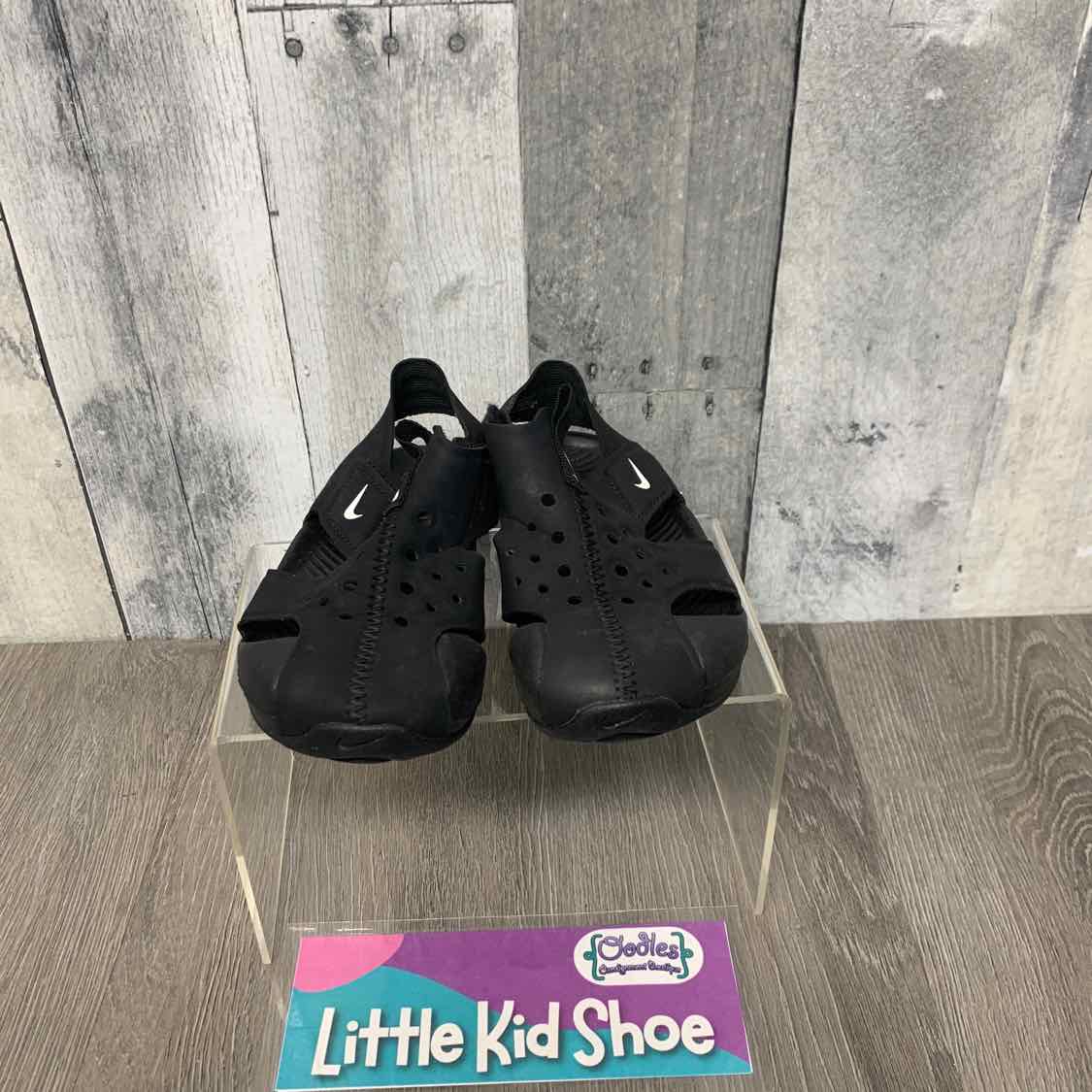 Size 9 Black Sport Brand Water Shoes