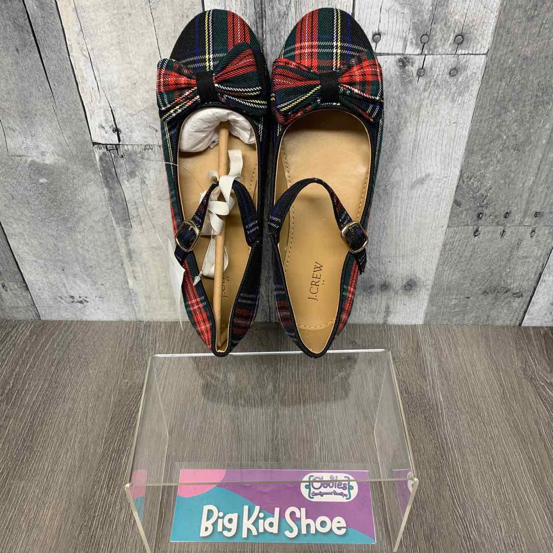 Size 4 Green/Red Name Brand Dress Shoes