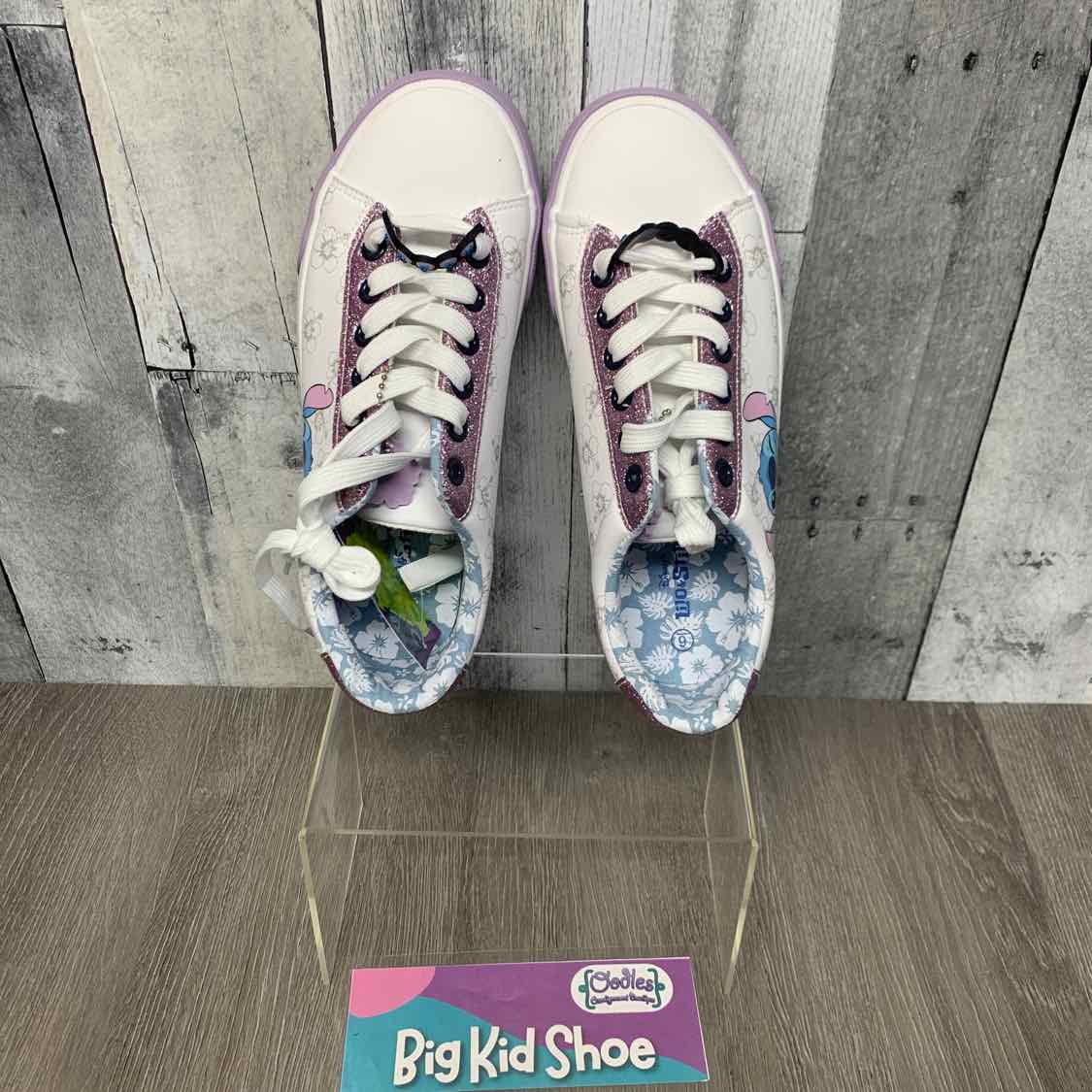 Size 6 White/Pink B Brand Sneakers