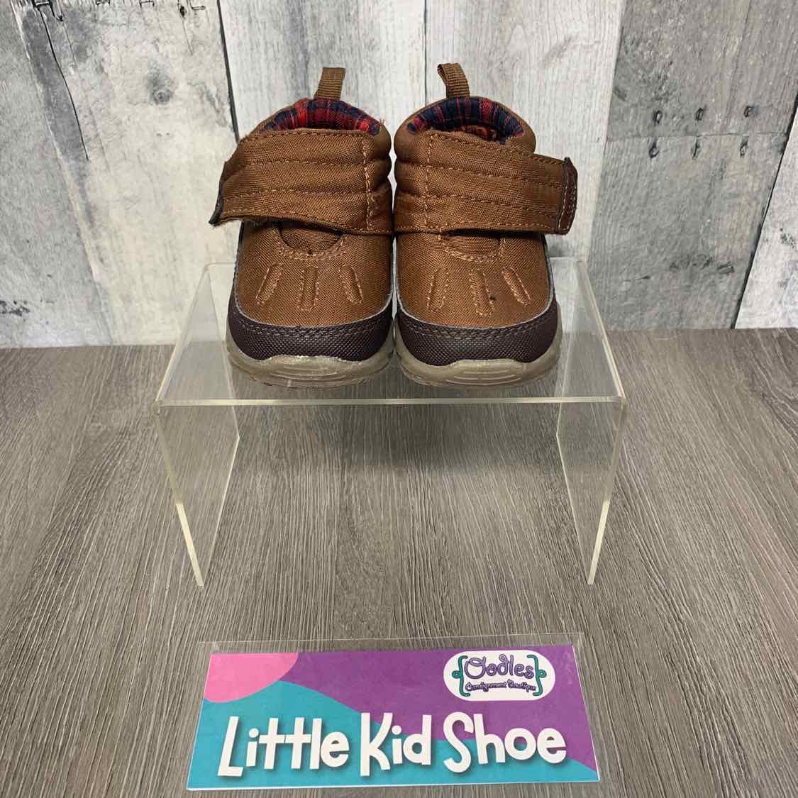 Size 4 Brown Carter's Boots