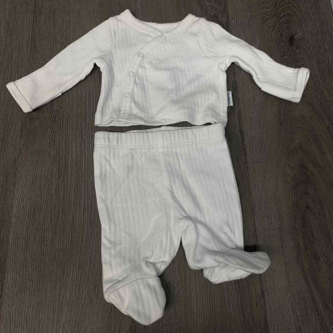 Size Preemie White Gerber Shirt/Pants - OodlesCB