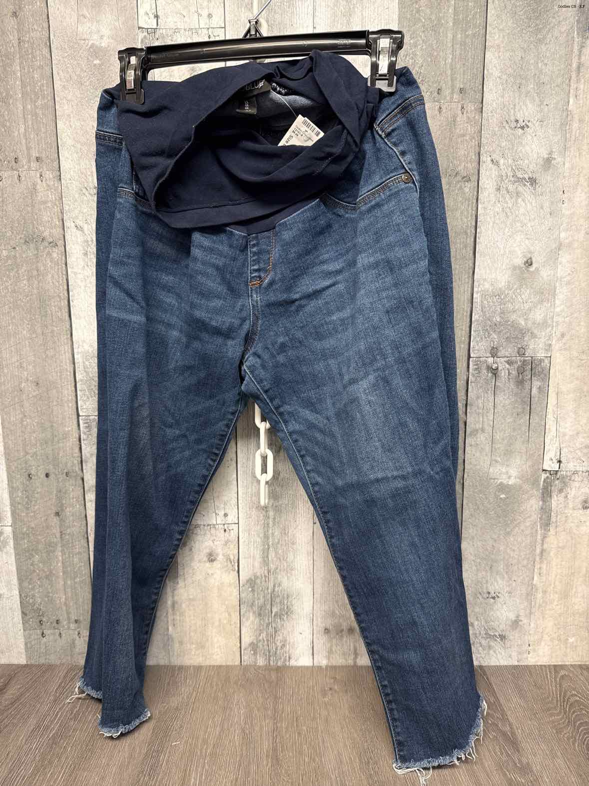 Size L Denim Indigo Blue Capris