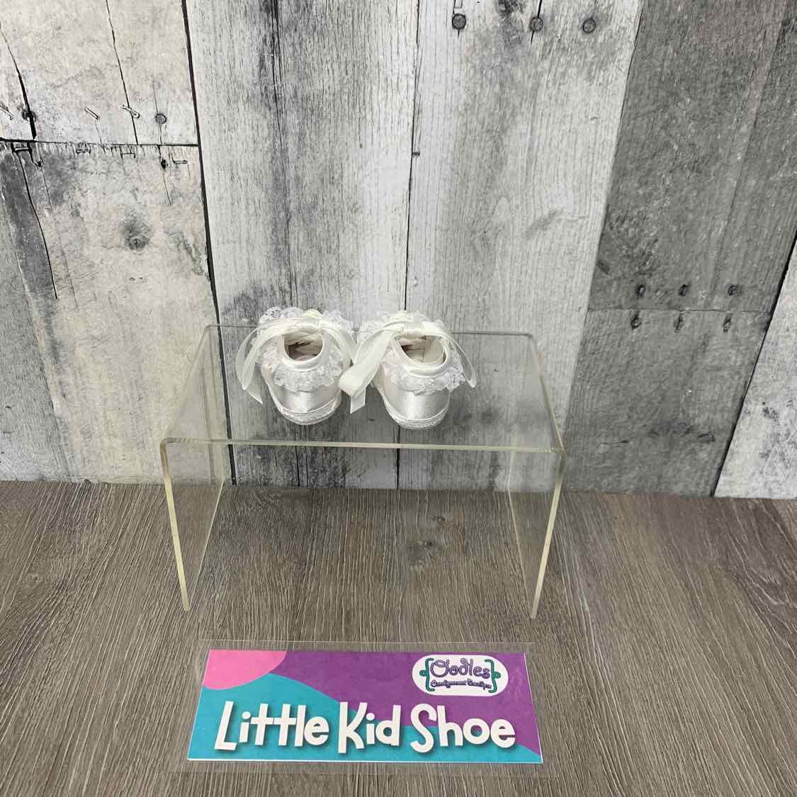 Size 0 White B Brand Soft Sole Shoes