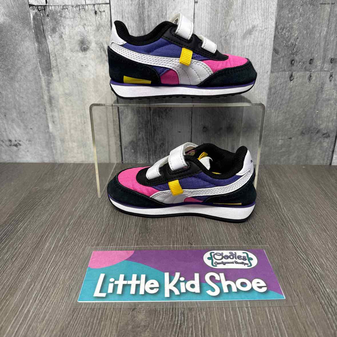 Size 7 Black/Pink Puma Sneakers