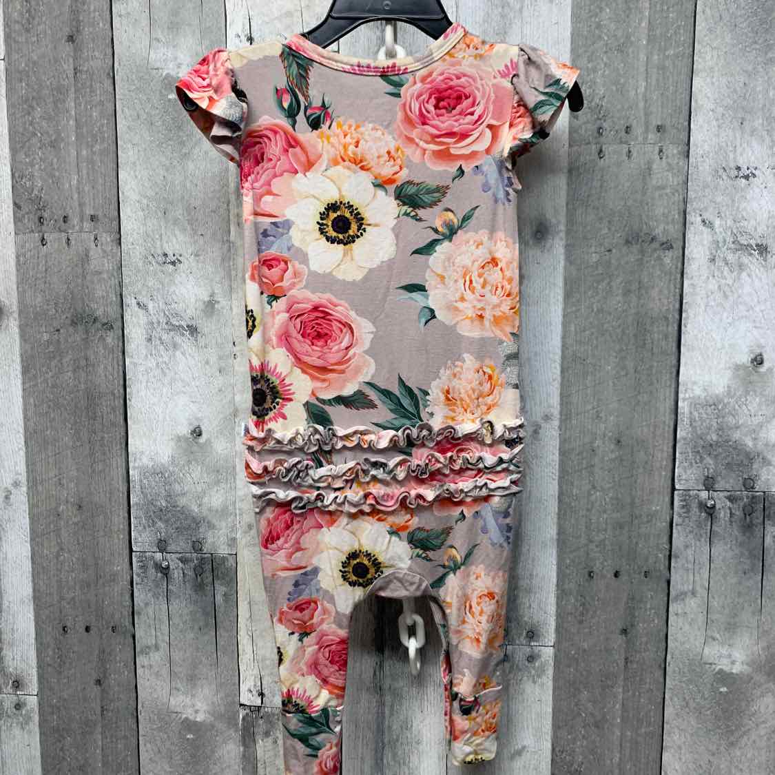 Size 9-12 Months Gray/Pink Posh Peanut Romper