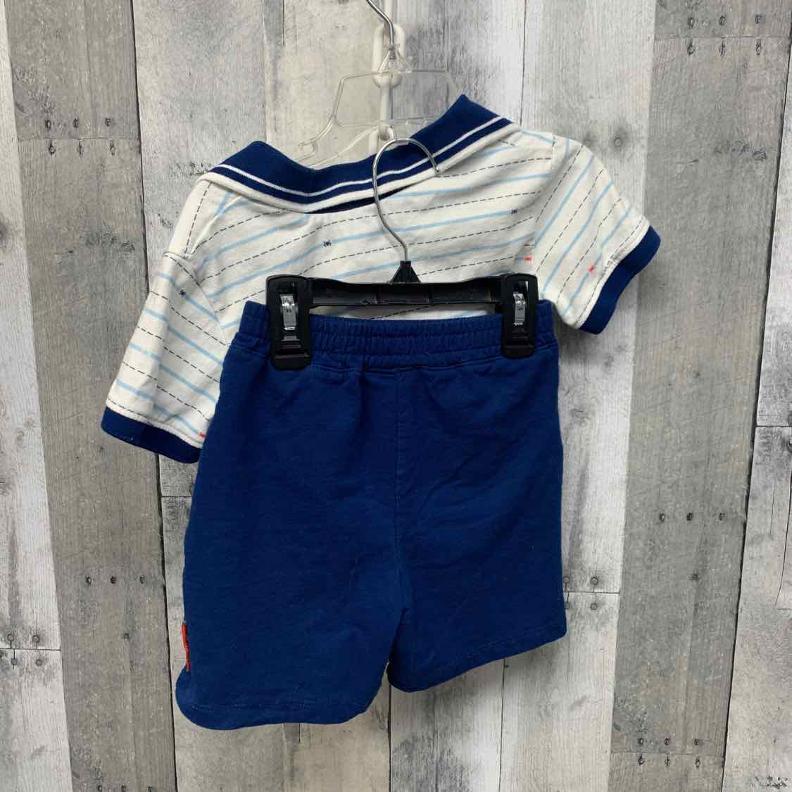 Size 3T White/Blue Marvel Shirt/Shorts