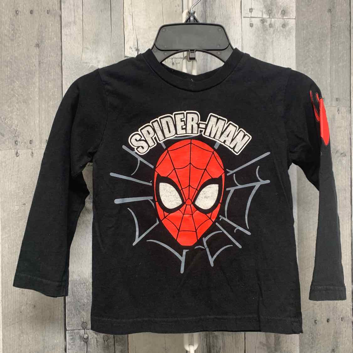 Size 4T Black Graphic Marvel Long Sleeve Shirt