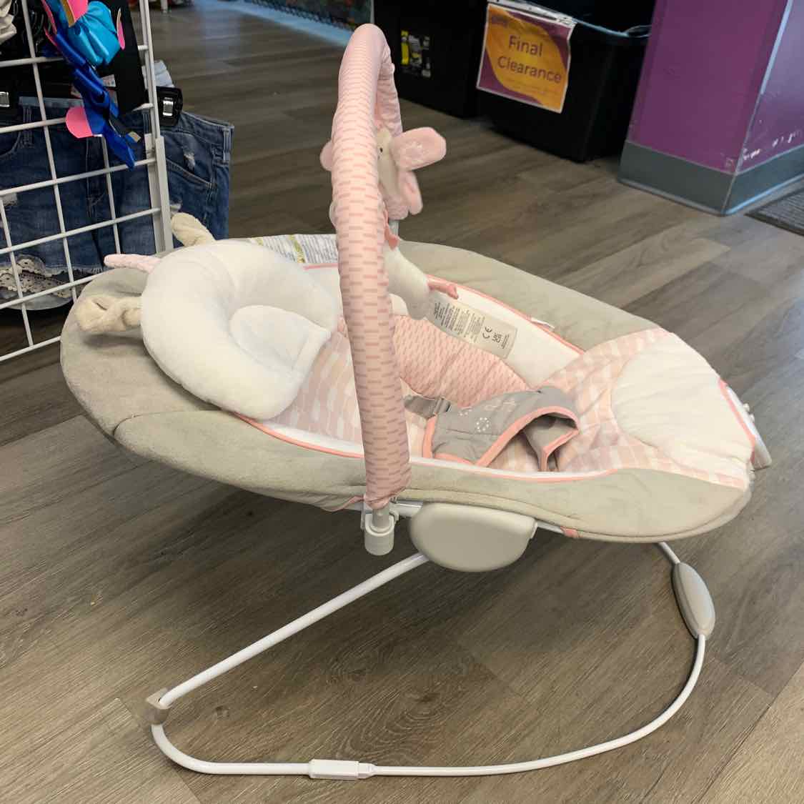 Ingenuity Tan/Pink Bouncer