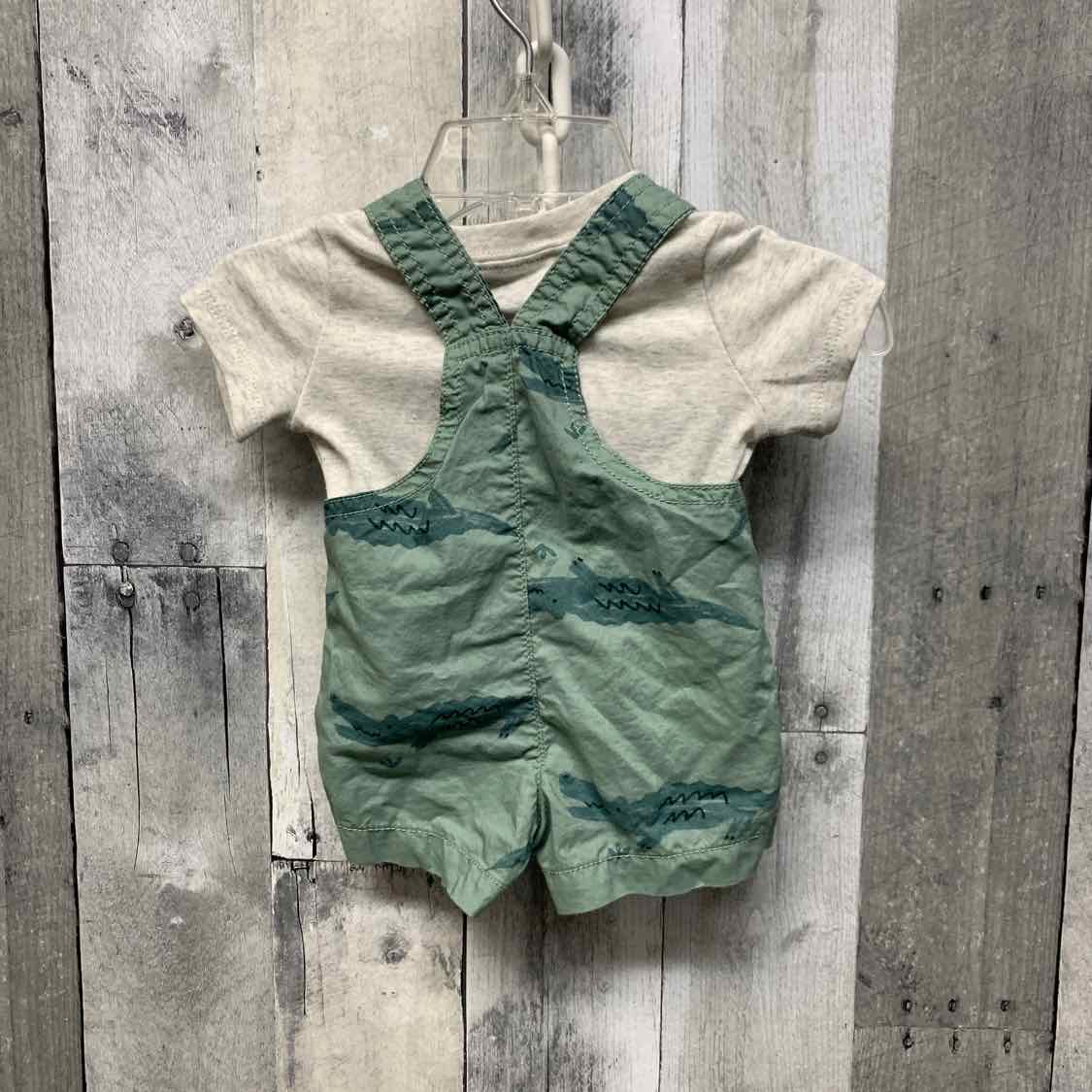 Size Newborn Gray/Green Carter's Shirt/Jumper