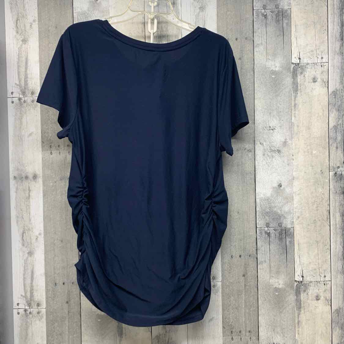 Size M Navy Time and Tru T Shirt - OodlesCB