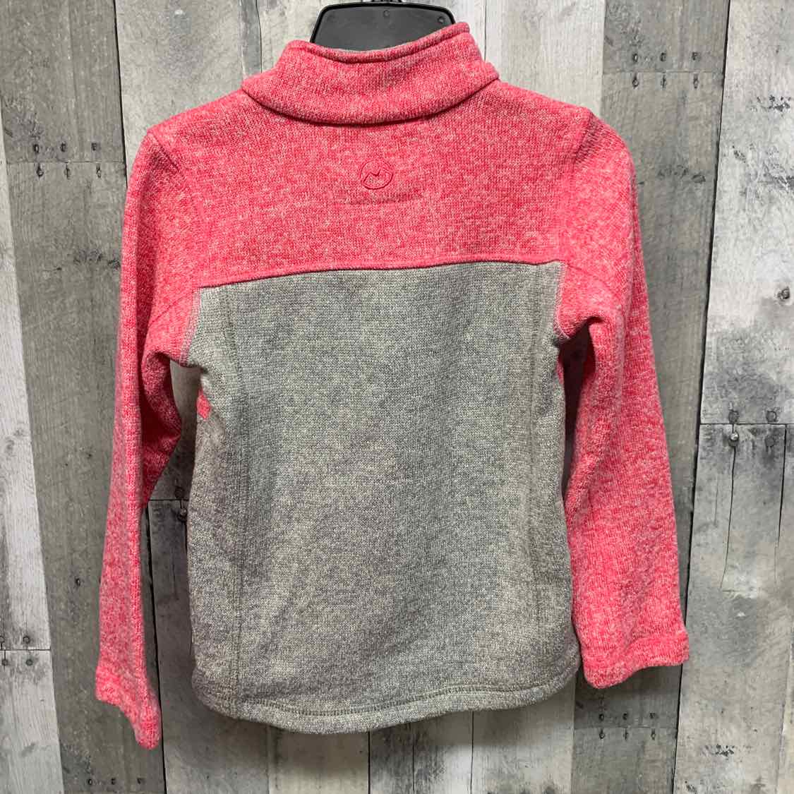 Size 6 Pink/Gray Magellan Outdoors Pull Over