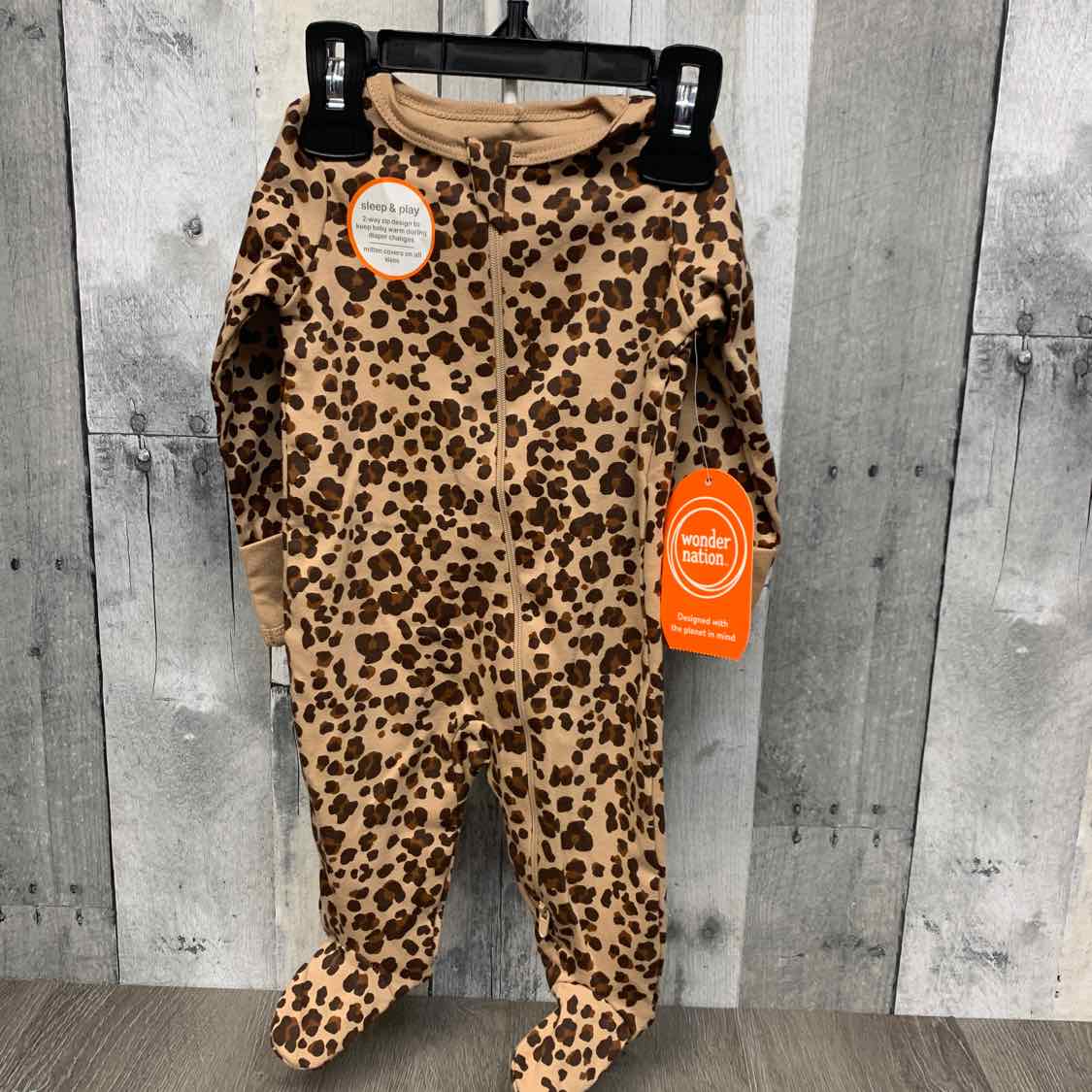 Size 0-3 Months Tan Animal Print Wonder Nation Footy PJs