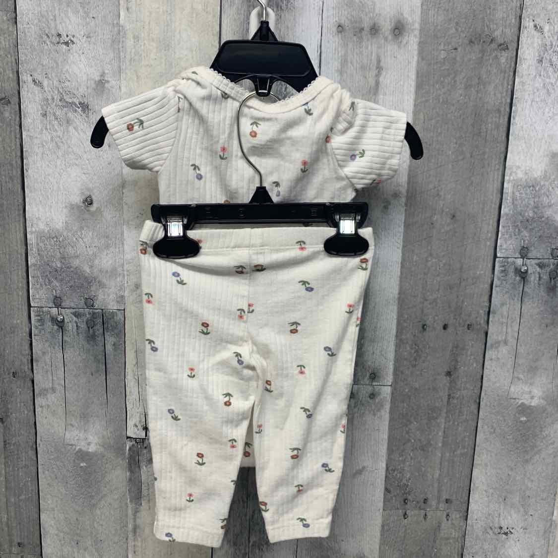 Size 6 Months White Floral Print Just One You Shirt/Pants