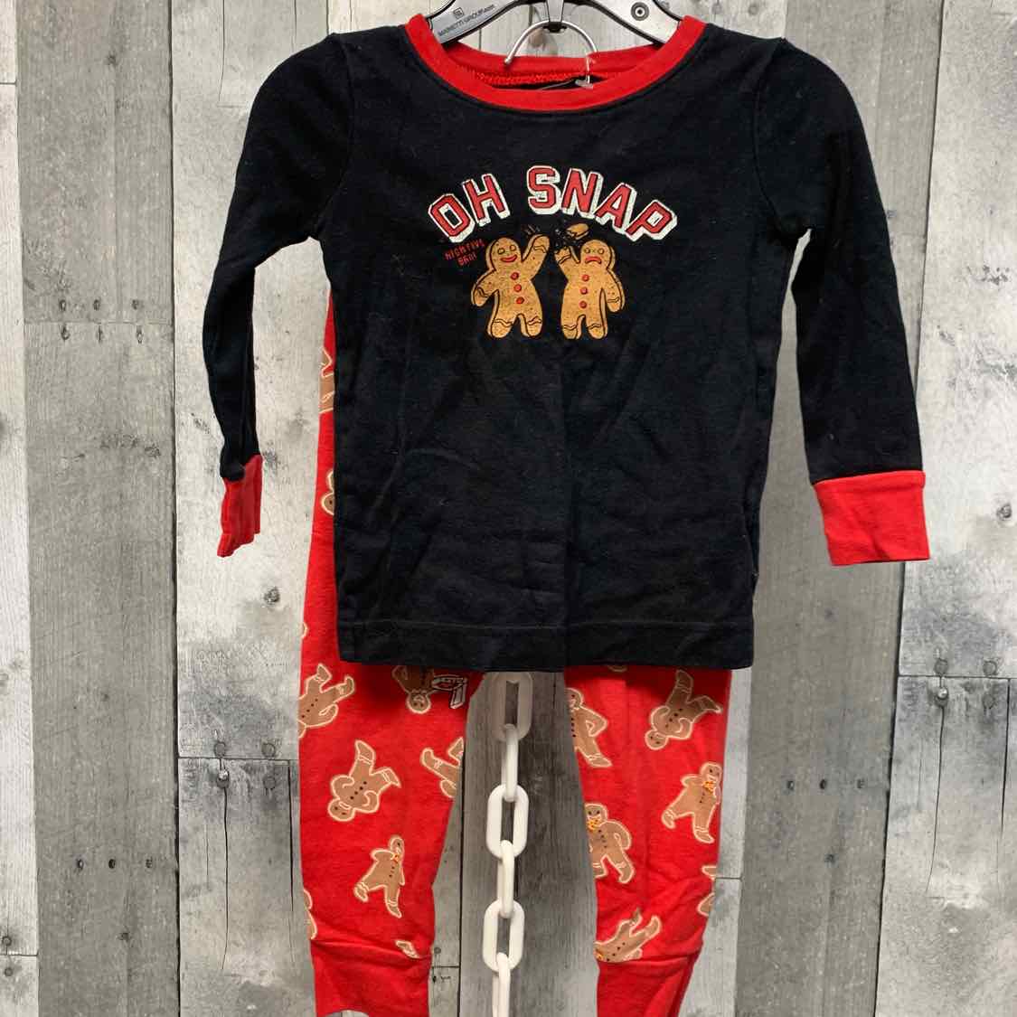 Size 18-24 Months Black/Red Old Navy 2pc PJs