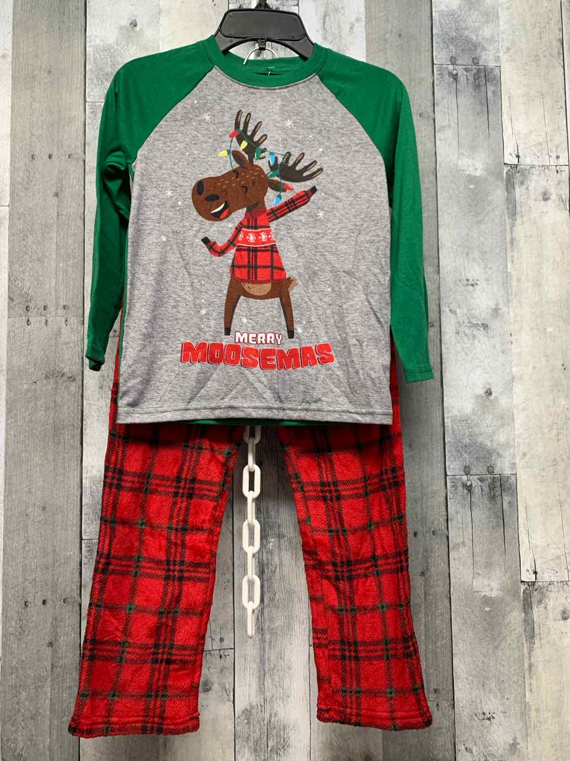 Size 6/7 Red Holiday Brands 2pc PJs