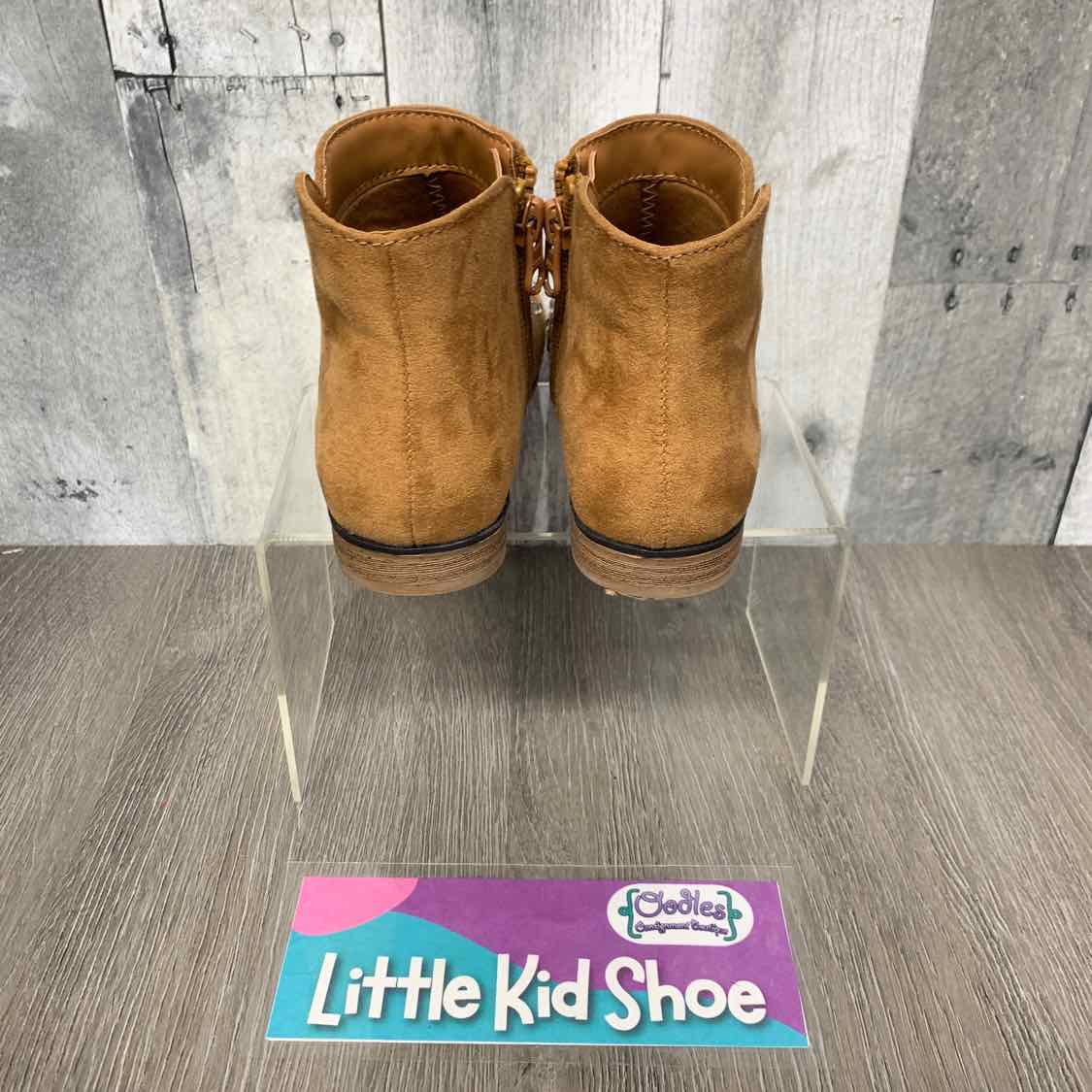 Size 11 Brown Cat & Jack Boots