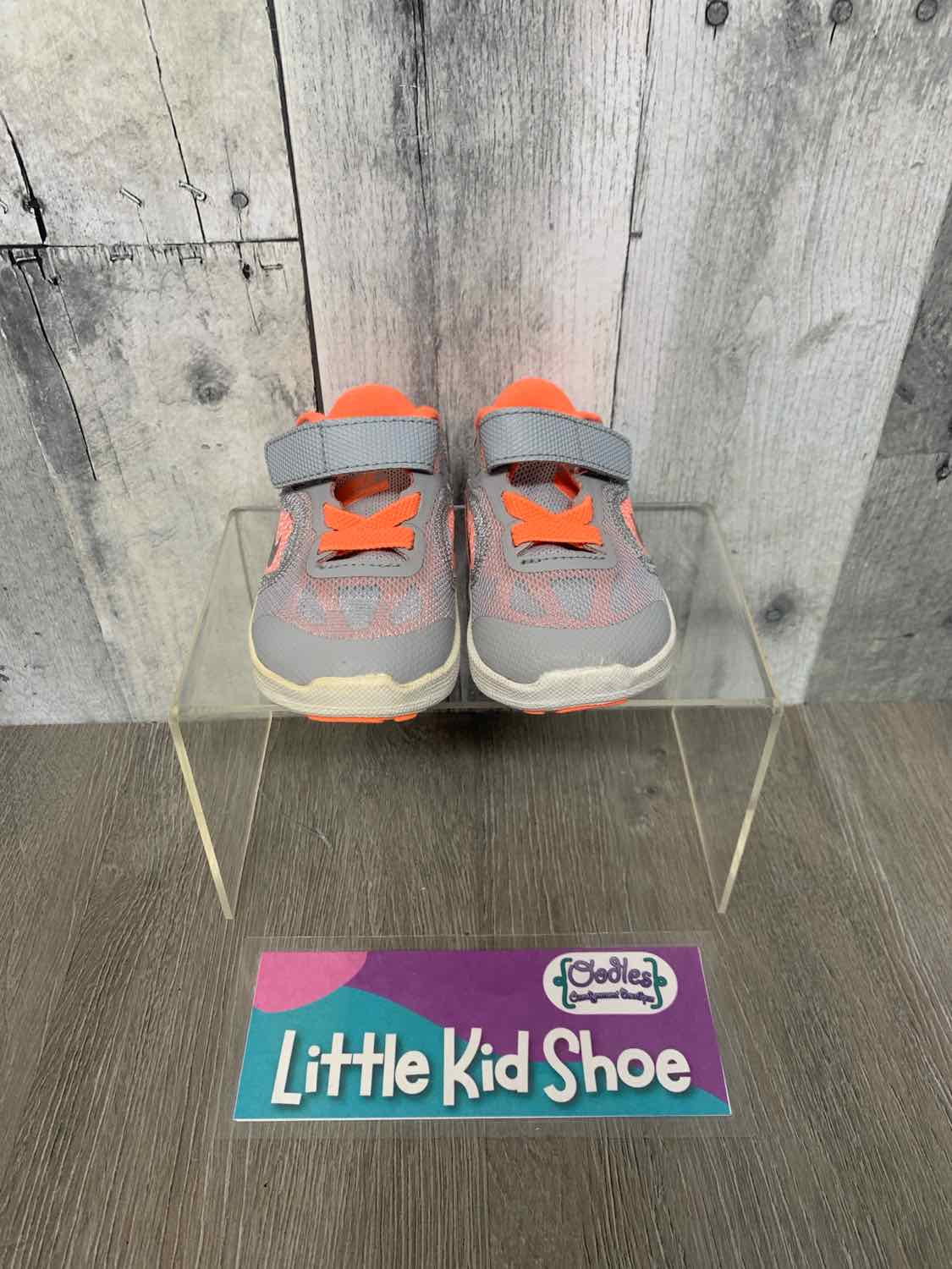 Size 3 Gray/Pink Sport Brand Sneakers