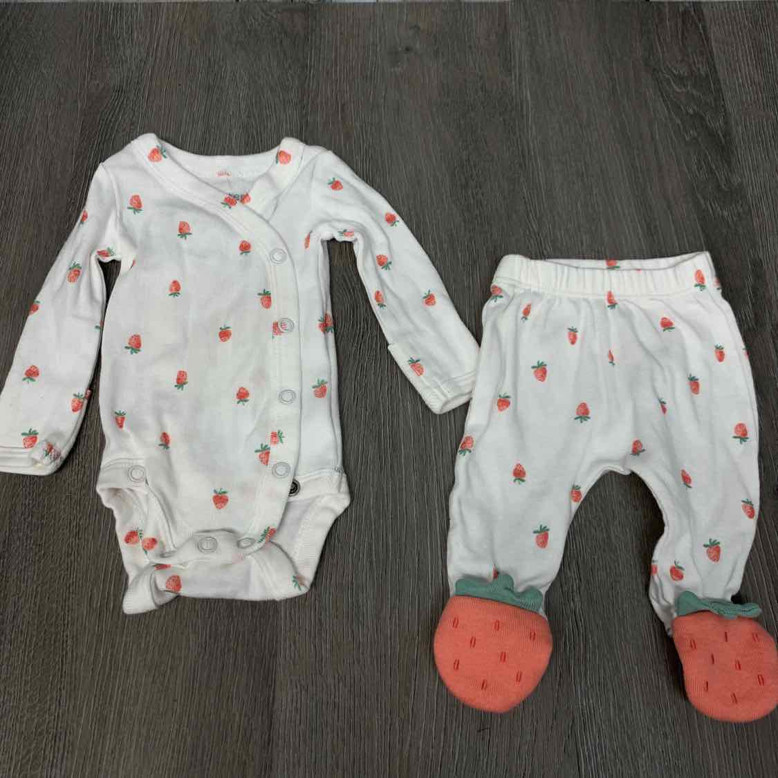 Size Preemie White/Pink Just One You Shirt/Pants