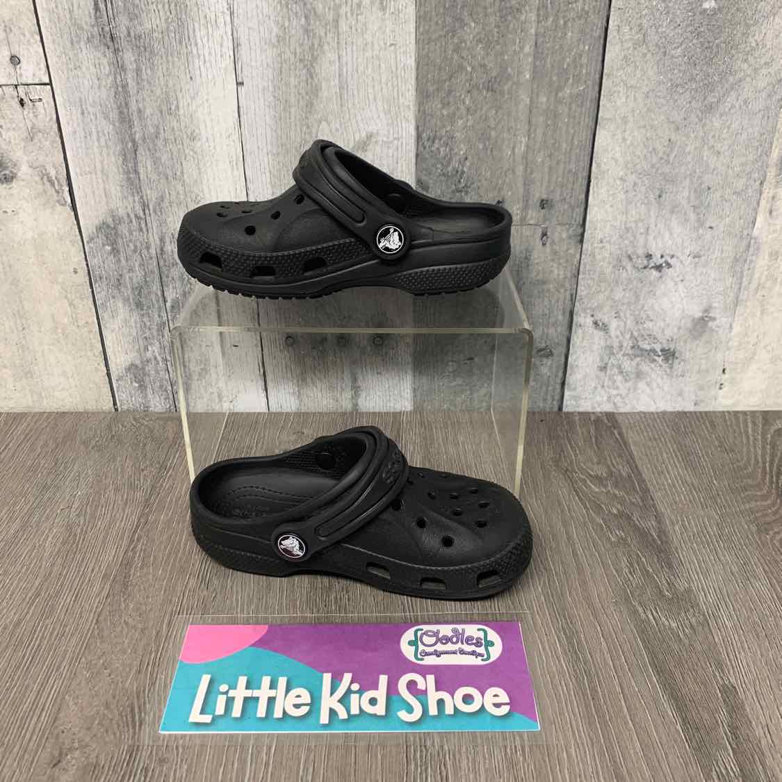 Size 10 Black Crocs Water Shoes