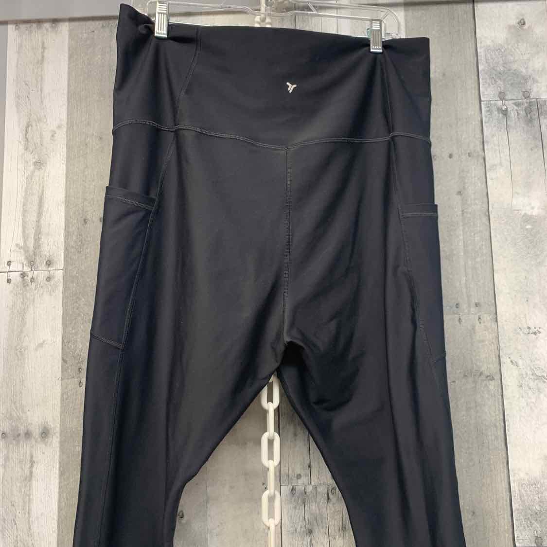 Size XL Black Motherhood Active Pants