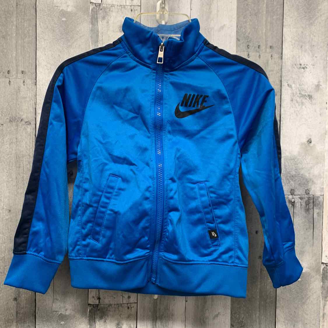 Size 7 Blue/Black Sport Brand Light Jacket