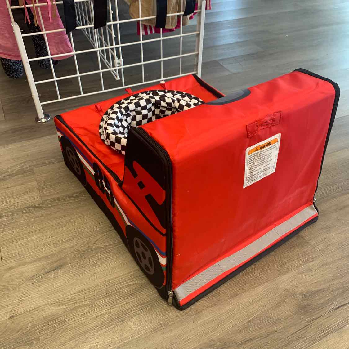 Delta Red/Black Infant Seat