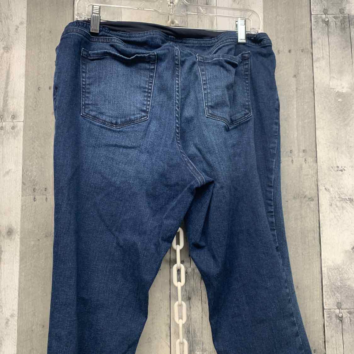 Size 12 Denim/Navy Isabel Maternity Jeans