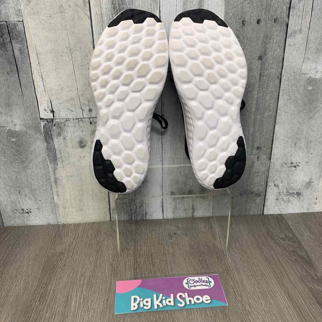 Size 9 Black/White Sport Brand Sneakers