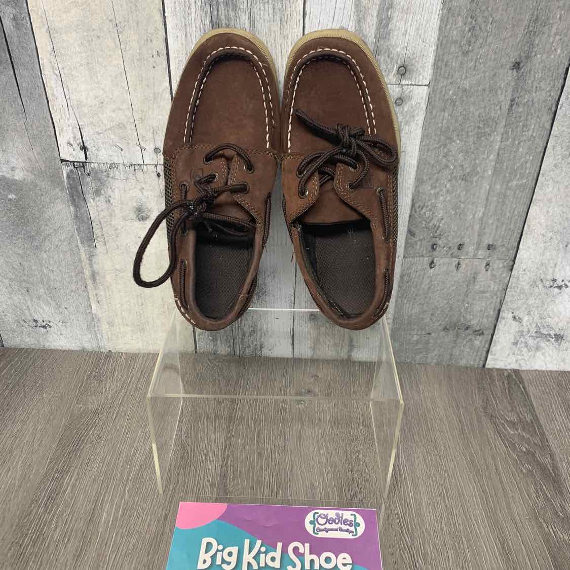 Size 1.5 Brown Sperry Loafers